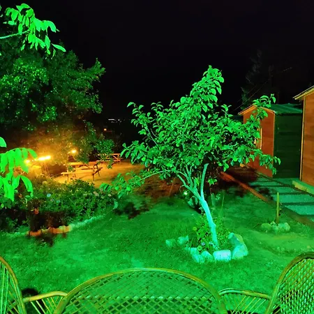 Ida Tahtalikoey * Edremit (Balikesir)